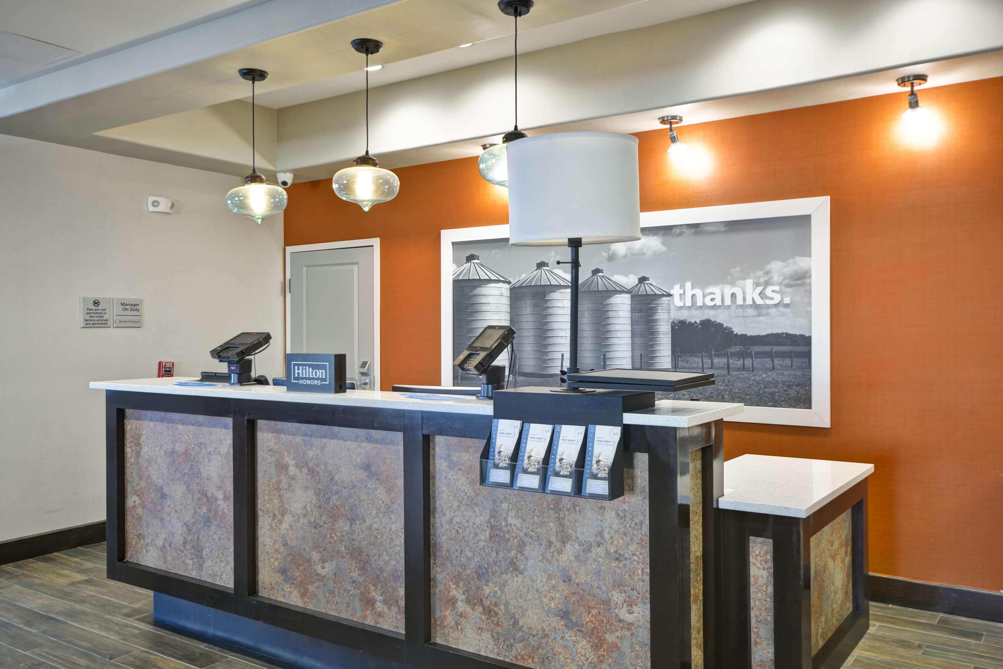 Hampton Inn Kenedy Εξωτερικό φωτογραφία