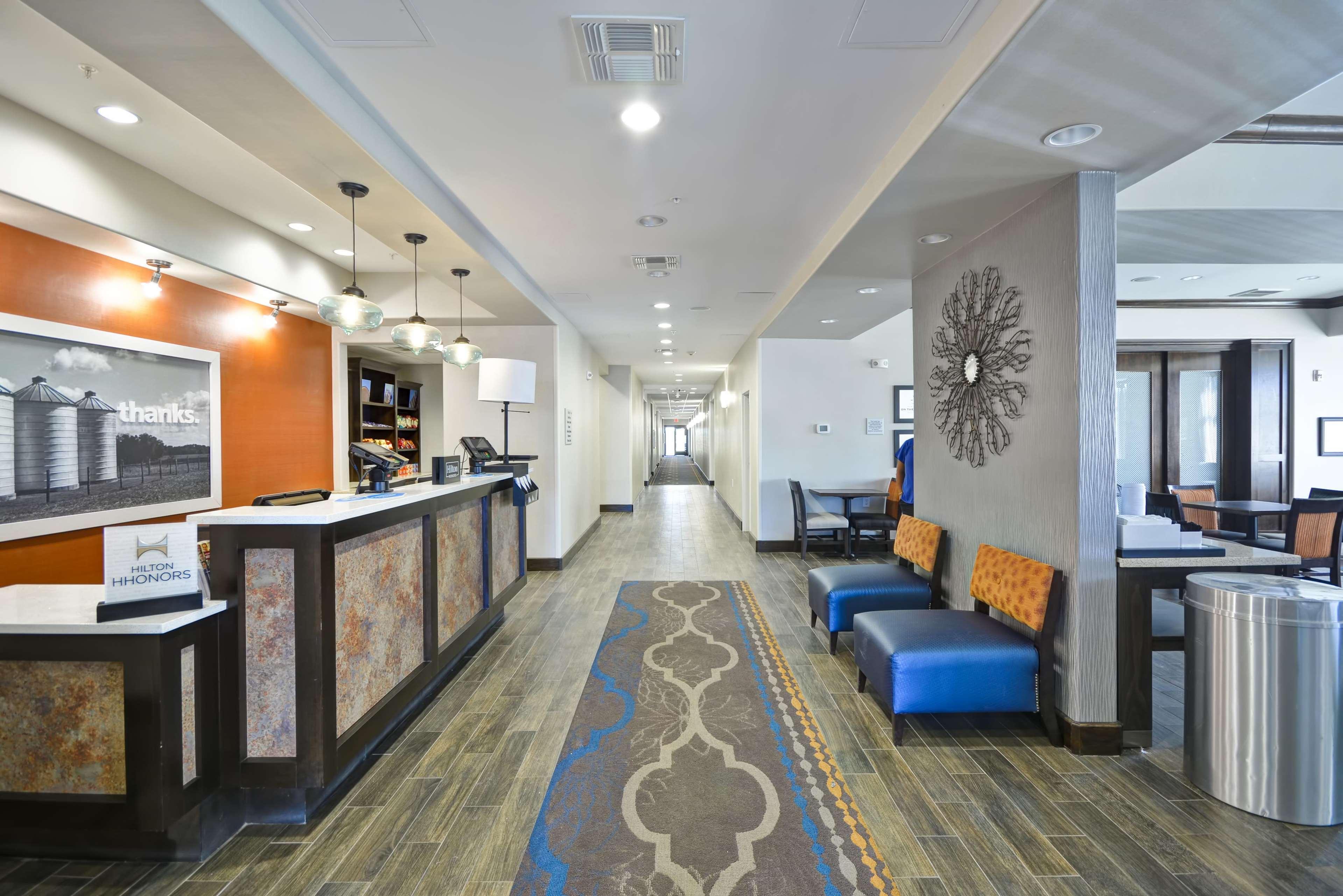 Hampton Inn Kenedy Εξωτερικό φωτογραφία