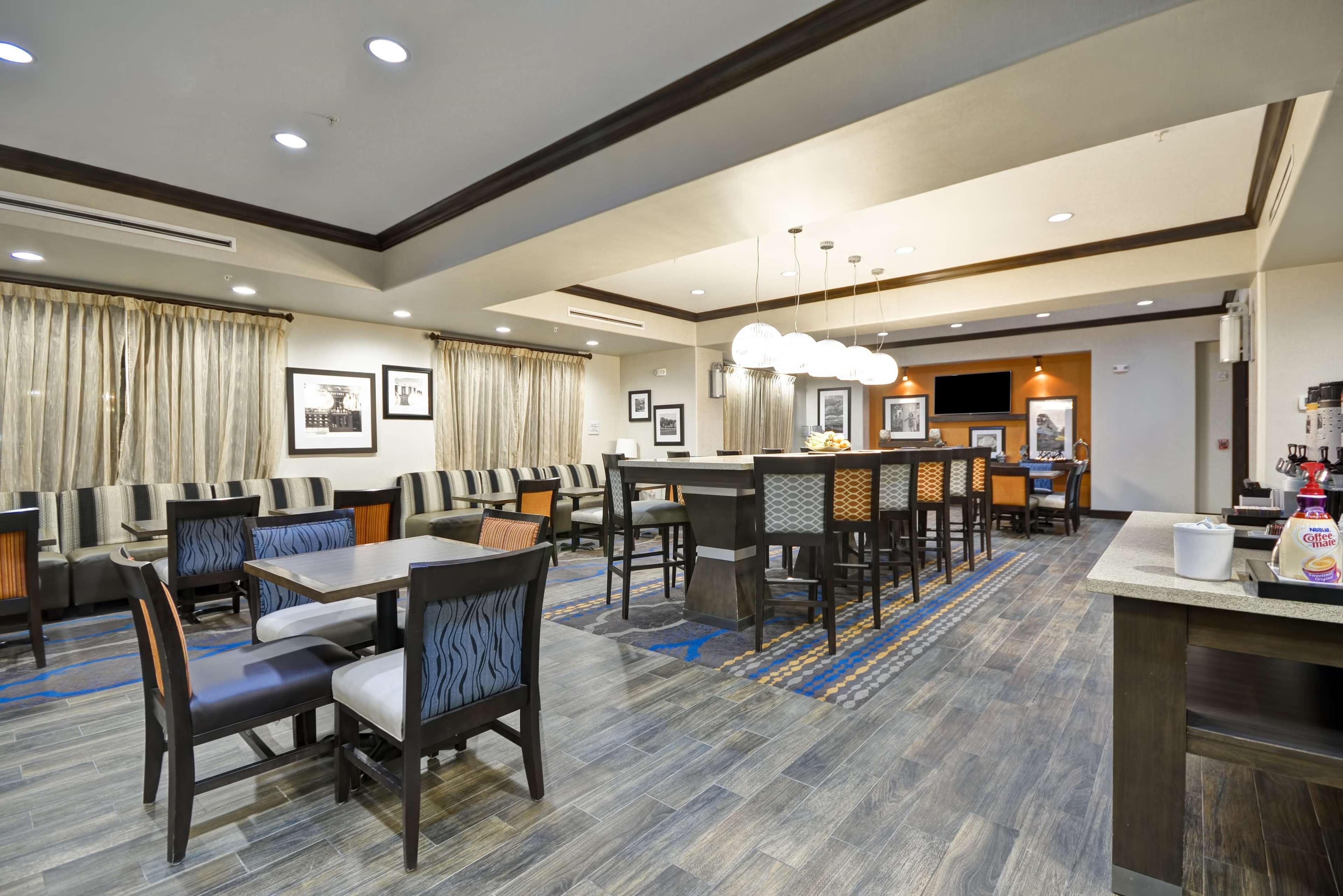 Hampton Inn Kenedy Εξωτερικό φωτογραφία